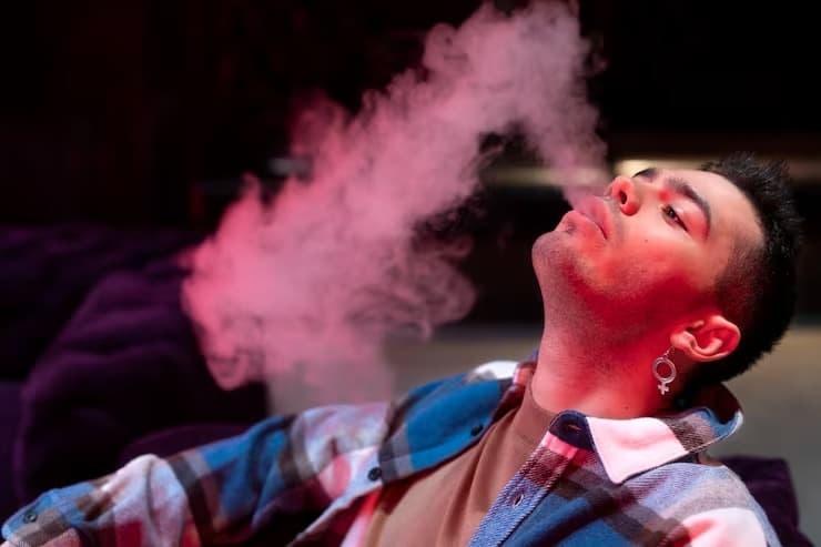 Breaking e-cigarette news and smart guides to buying e cigarette online today