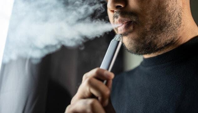 Best tips to stream xem truc tiep bong da and compare electronic cigarette or cigarette options for fans at the match