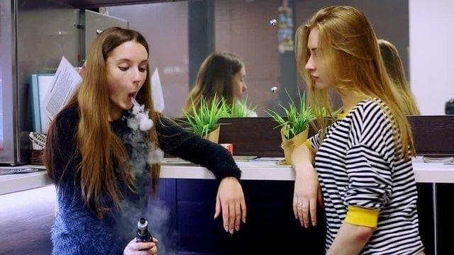 đá banh trực tiếp match highlights and fan reaction while governments explain why e cigarettes are banned