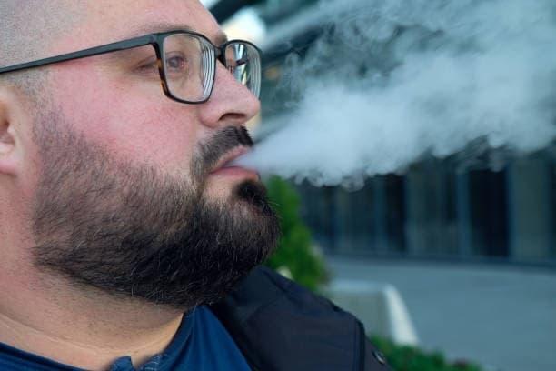 e-sigara surge and use an e cigarette nyt crossword clue explained with solver tips and vaping trend insights