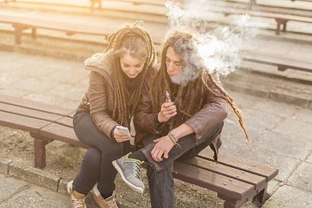 E-Raucher guide – are electronic cigarettes a good way to quit smoking a practical look at benefits and risks
